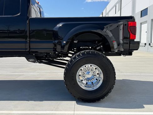 Used 2020 Ford F450 Platinum w/ FX4 Off-Road Package image 20