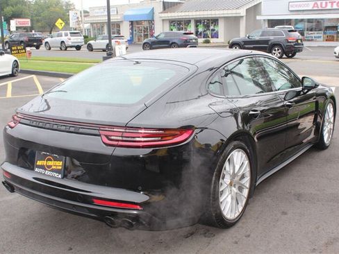 Used 2018 Porsche Panamera 4S AWD/4WD image 3