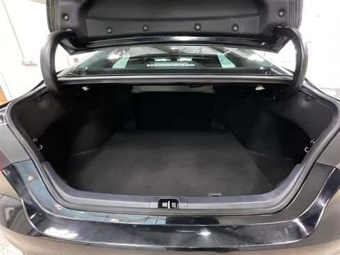 Used 2022 Toyota Camry LE FWD image 23