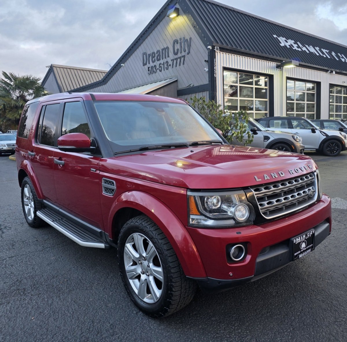 Used 2015 Land Rover LR4 HSE AWD/4WD image 1