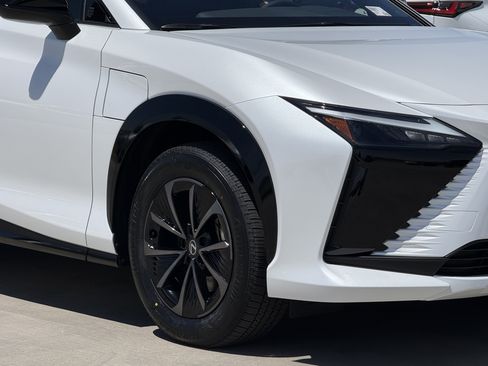 New 2026 Lexus RZ 350e 2WD image 4
