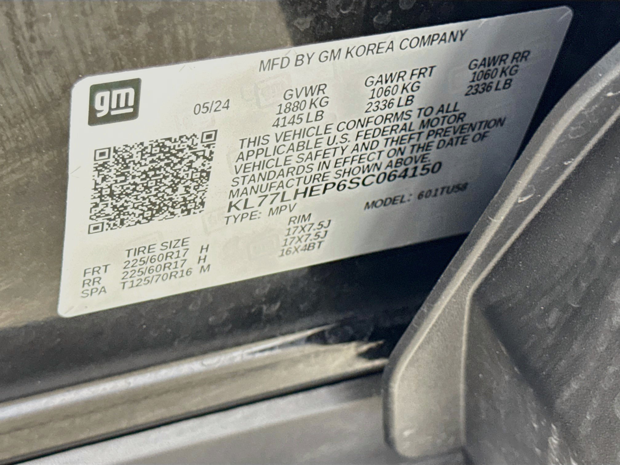 Used 2025 Chevrolet Trax LT w/ Driver Confidence Package FWD image 33