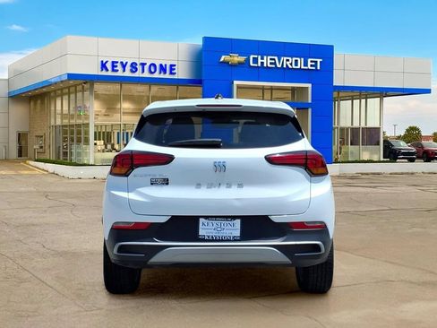 Used 2025 Buick Encore GX Preferred FWD image 6