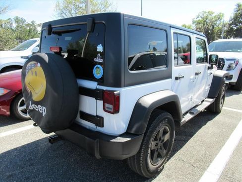 Used 2018 Jeep Wrangler Unlimited Sport S image 4