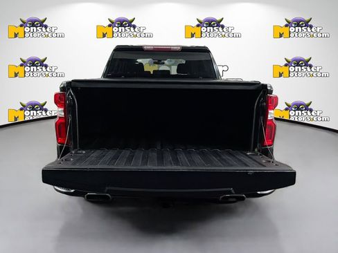 Used 2019 Chevrolet Silverado 1500 Custom Trail Boss w/ Custom Convenience Package AWD/4WD image 25