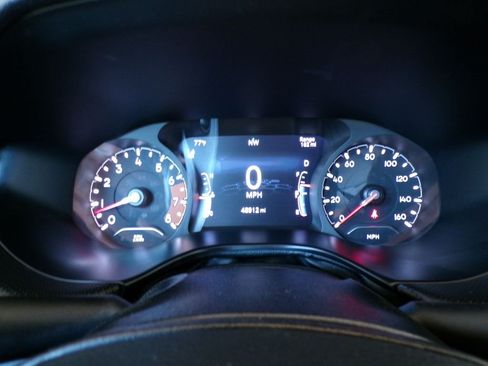 Used 2024 Jeep Compass Trailhawk AWD/4WD image 13