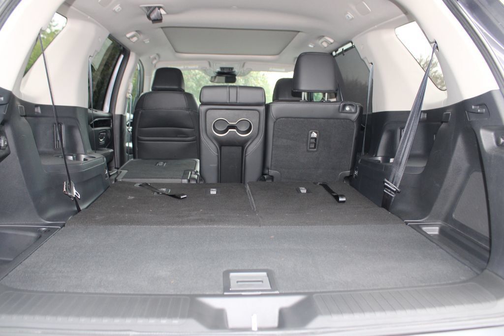 Certified 2025 Honda Pilot Touring image 40