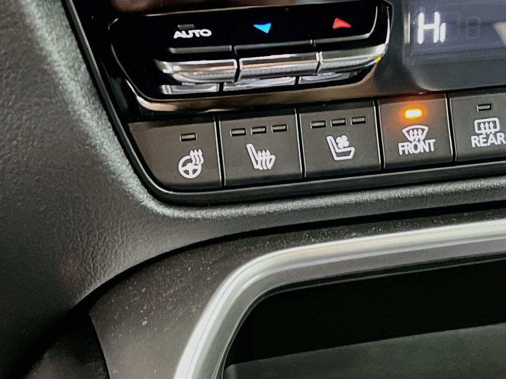 Used 2024 MAZDA CX-90 Plug-In Hybrid w/ Premium Plus AWD/4WD image 18