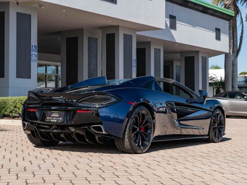 Used 2020 McLaren 570S Spider RWD image 41