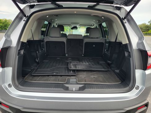 Used 2025 Honda Pilot EX-L image 7