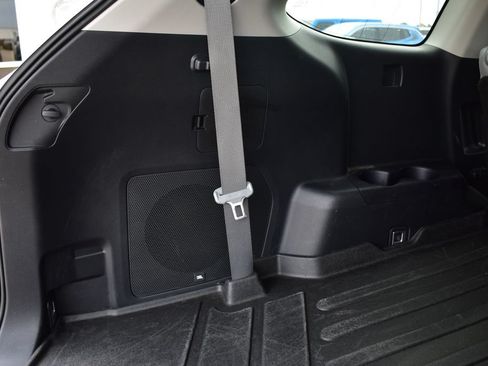 Used 2023 Toyota Highlander Limited FWD image 29