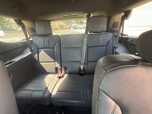 Used 2024 Chevrolet Tahoe RST w/ Luxury Package AWD/4WD image 26