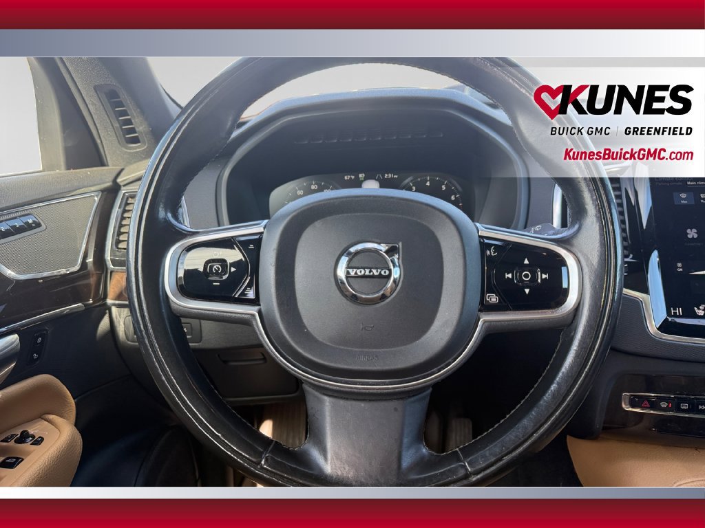 Used 2018 Volvo XC90 T6 Momentum w/ Convenience Package AWD/4WD image 14