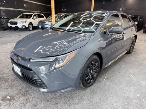 Used 2024 Toyota Corolla LE FWD image 21