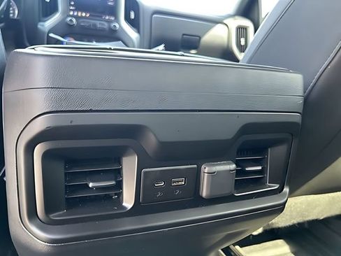 Used 2019 Chevrolet Silverado 1500 LT Trail Boss AWD/4WD image 19