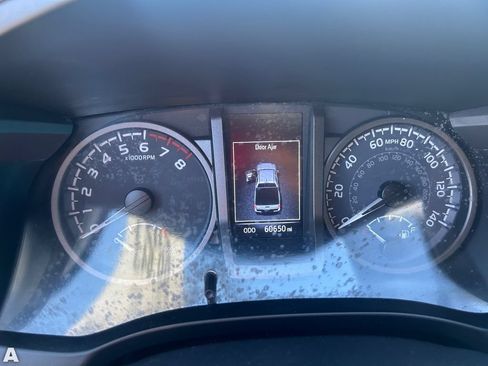 Used 2021 Toyota Tacoma TRD Sport RWD image 11