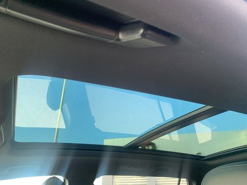 Used 2020 Volkswagen Tiguan SEL Premium R-Line w/ 3rd Row Seat Package image 23