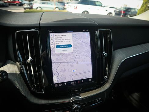 Used 2025 Volvo XC60 B5 Plus w/ Climate Package image 25