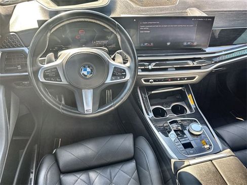 Used 2023 BMW X7 xDrive40i w/ Executive Package image 12