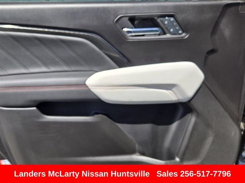 Used 2024 GMC Canyon AT4X AWD/4WD image 24