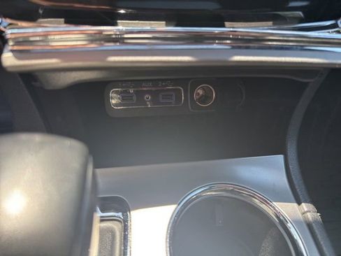 Used 2021 Jeep Grand Cherokee Laredo X AWD/4WD image 30