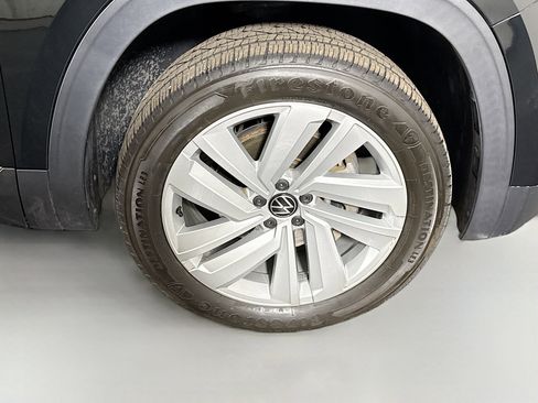 Used 2021 Volkswagen Atlas SEL FWD image 32