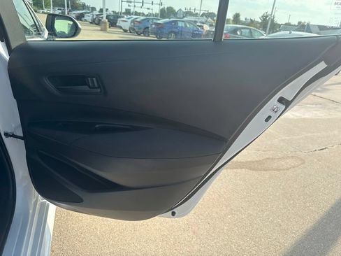 Used 2024 Toyota Corolla LE AWD/4WD image 20
