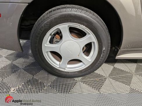 Used 2002 Ford Mustang Coupe RWD image 32