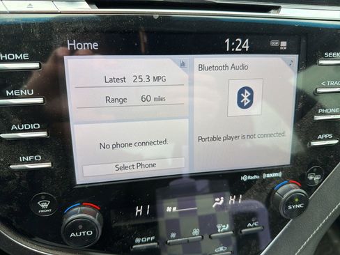 Used 2018 Toyota Camry SE w/ Audio Package image 12