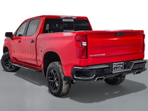 Used 2021 Chevrolet Silverado 1500 LT Trail Boss w/ Convenience Package II image 8