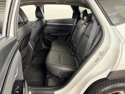 Used 2022 Hyundai Tucson Limited AWD/4WD image 33