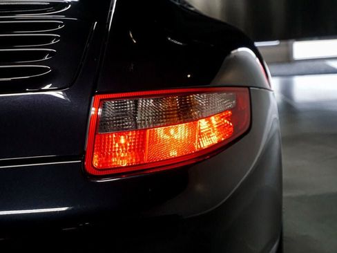 Used 2006 Porsche 911 Carrera S RWD image 70
