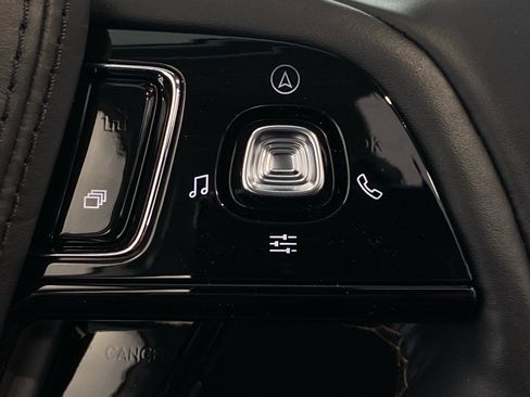 New 2026 Lincoln Aviator AWD image 28