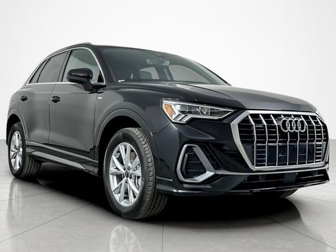 New 2025 Audi Q3 2.0T Premium image 2
