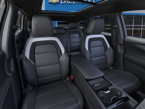 New 2025 Chevrolet Blazer EV LT w/ Super Cruise Package image 16
