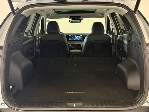 Certified 2025 Hyundai Tucson Limited AWD/4WD image 29