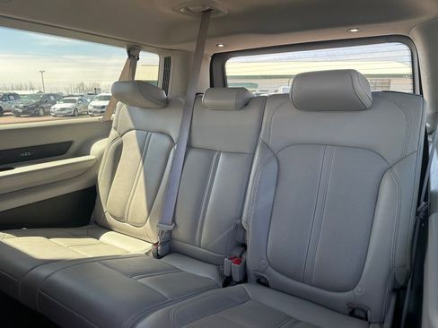 Used 2024 Jeep Wagoneer L Series II w/ Flexible Seating Group image 24