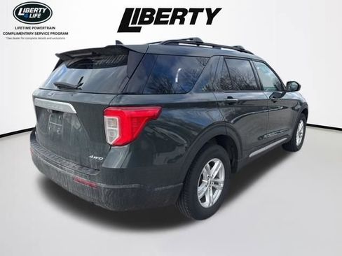 Used 2023 Ford Explorer XLT image 7