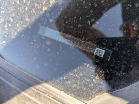 Used 2023 Toyota Corolla Cross XLE w/ Convenience Package AWD/4WD image 12