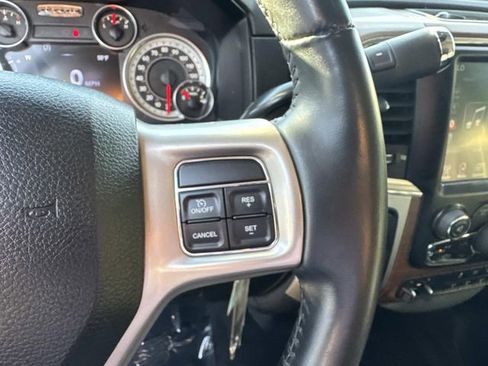 Used 2015 RAM 2500 Laramie w/ Protection Group image 19