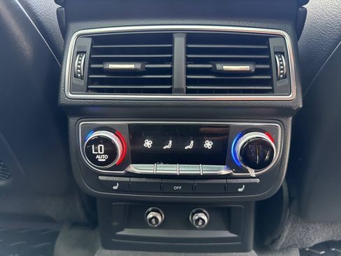 Used 2019 Audi Q7 2.0T Premium Plus w/ Premium Plus Package AWD/4WD image 25