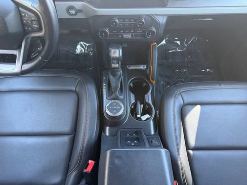 Certified 2022 Ford Bronco Badlands w/ Sasquatch Package image 6