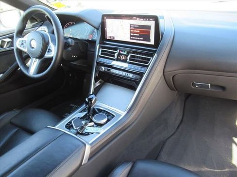 Used 2025 BMW 840i xDrive Convertible AWD/4WD image 12