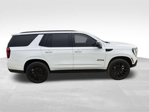 Used 2026 GMC Yukon AT4 Ultimate AWD/4WD image 2