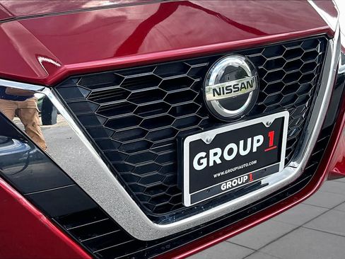 Used 2022 Nissan Altima 2.5 SV w/ SV Premium Package FWD image 58