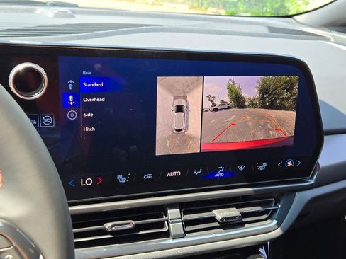 New 2025 Chevrolet Equinox EV RS image 27