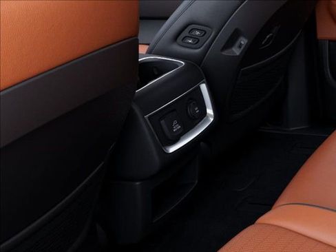 New 2026 Kia Carnival SX Prestige FWD image 26