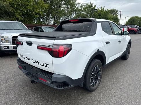 Used 2022 Hyundai Santa Cruz SE FWD image 6