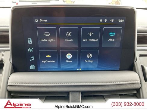 Used 2024 Chevrolet Tahoe Z71 w/ Luxury Package image 17