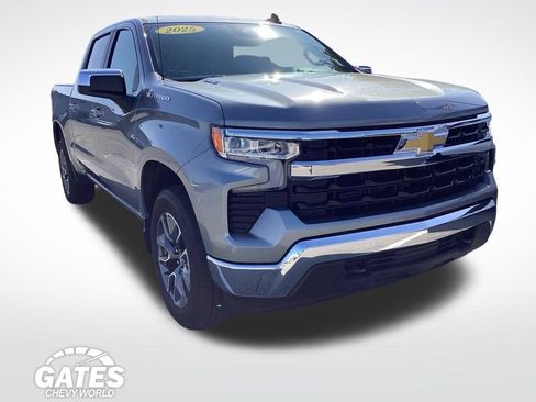 Used 2025 Chevrolet Silverado 1500 LT AWD/4WD image 1